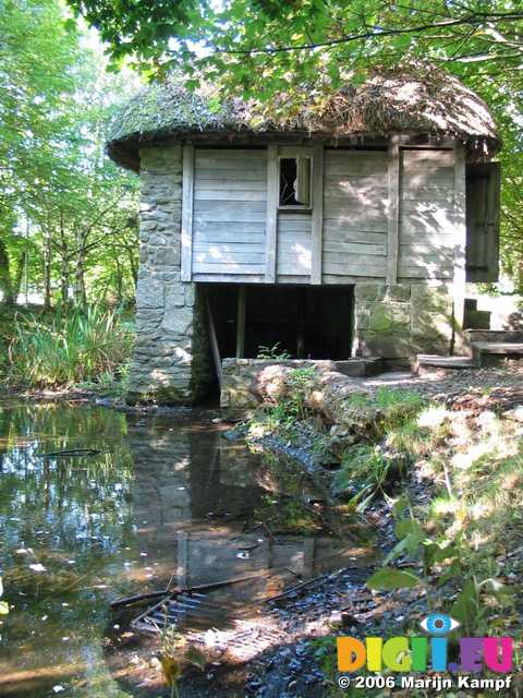 19404 Horizontal Watermill